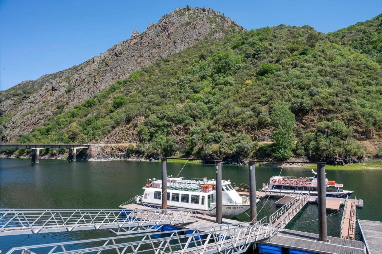 Fogar Rivoira Sacrata Castro Caldelas Exteriér fotografie