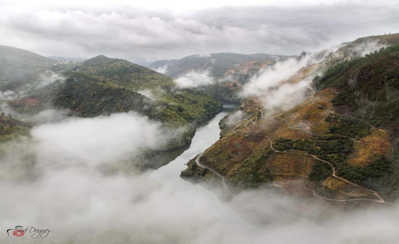 Fogar Rivoira Sacrata Castro Caldelas Exteriér fotografie